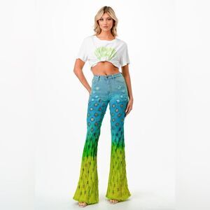 Chameleon Punch Hole Concert Jeans